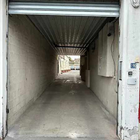 Apartment Bel Et Garage