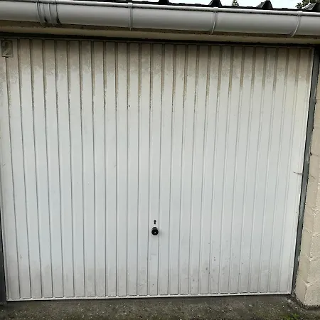 Bel Et Garage * Anzin