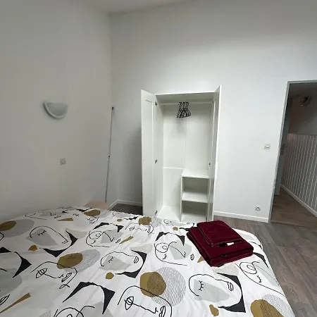 Bel Et Garage شقة