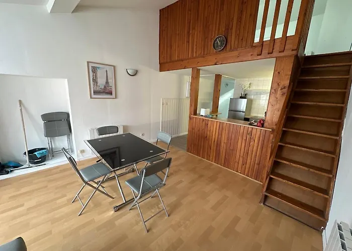 Bel Et Garage Appartement *